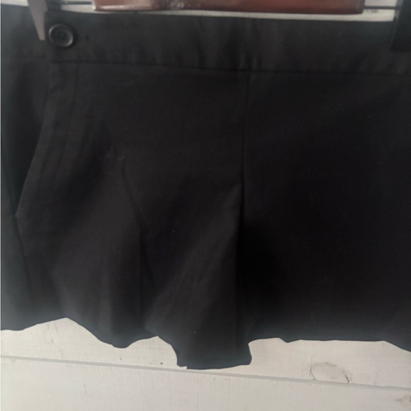 Theory Black High Waist Shorts - Picture 13 of 14